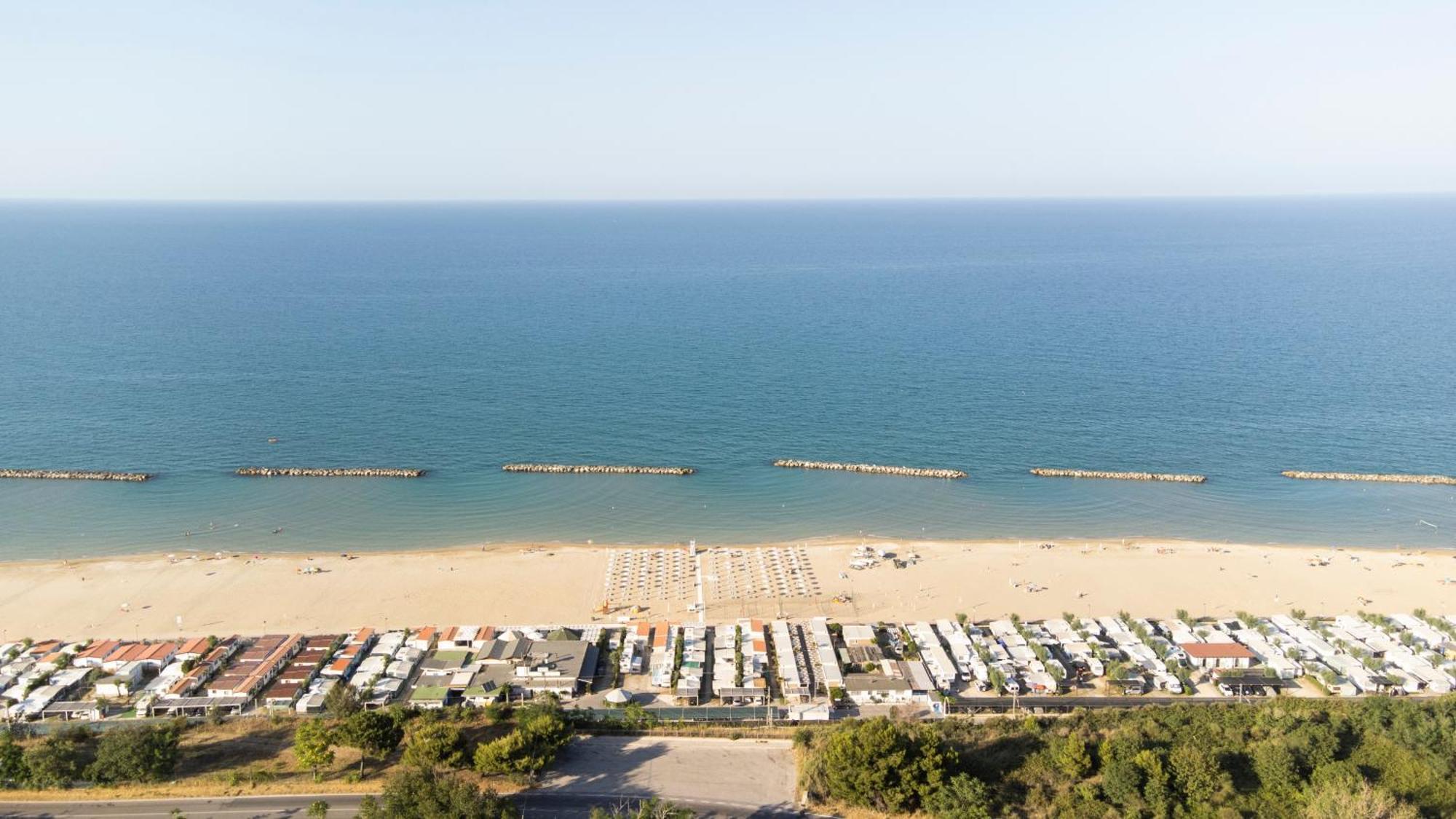 Camping Norina Pesaro Eksteriør billede